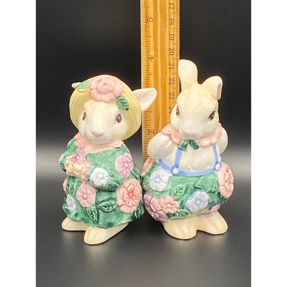 Fitz and Floyd Bunny Salt and Pepper Shaker Set Bloomers Collection 1991 Easter - Picture 10 of 10